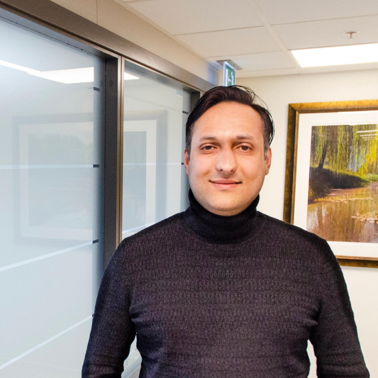 Millionkrav Mot Tidligere Rivaler